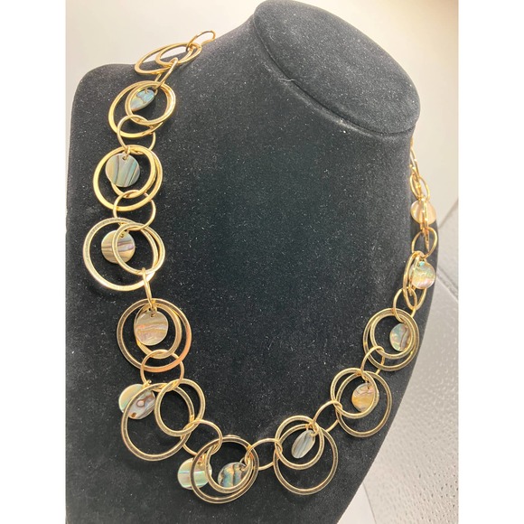 Lia Sophia Mother of Pearl Gold-Tone Circles Necklace! - Picture 3 of 8